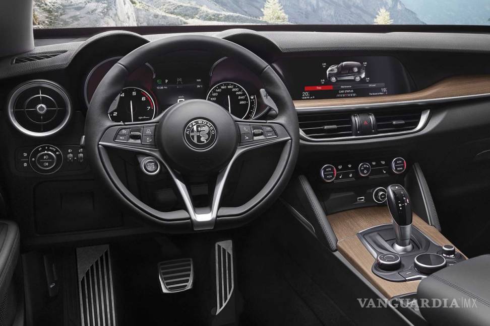 $!Alfa Romeo Stelvio llega a México; precios, versiones y equipamiento