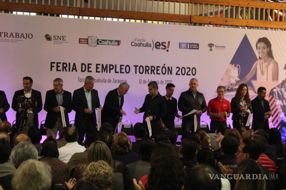 $!Ofrecen 2 mil vacantes en Feria del Empleo en Torreón; buscan aumentar salarios