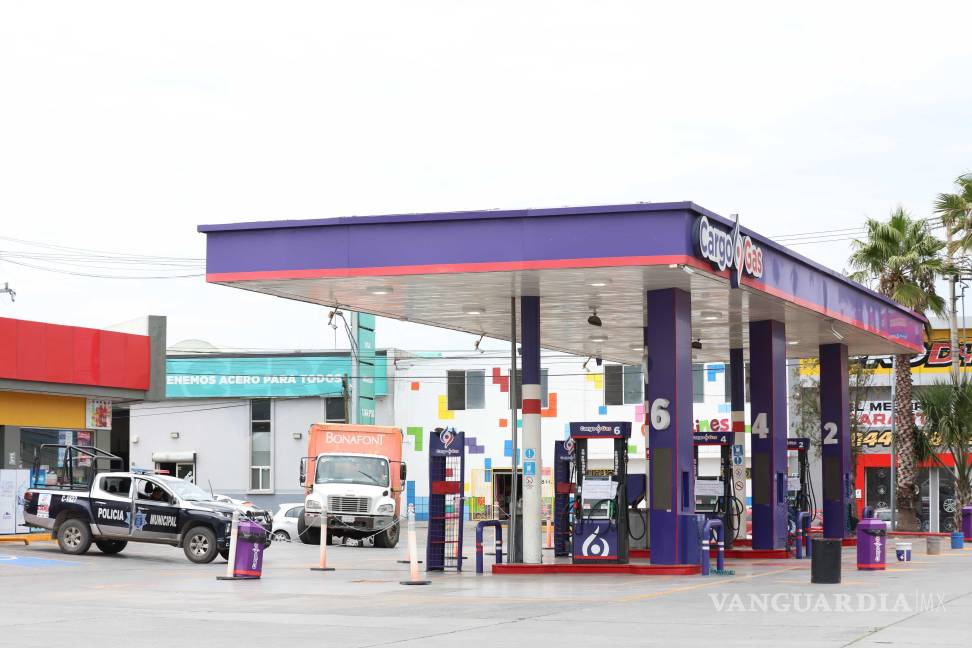 $!Estaciones de Cargo Gas fueron cateadas y clausuradas por autoridades federales.