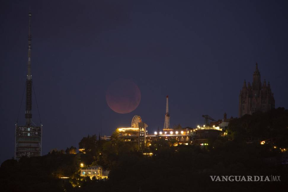 Así se vio el eclipse total de Luna en el mundo, fotografías