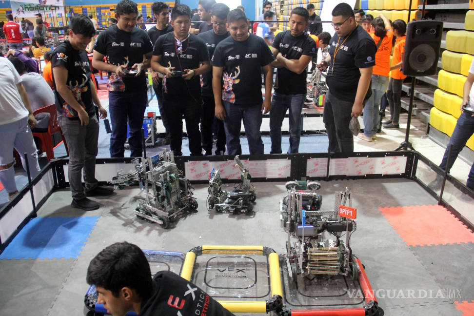 $!Va PrepaTec Monterrey a final internacional de First Robotics