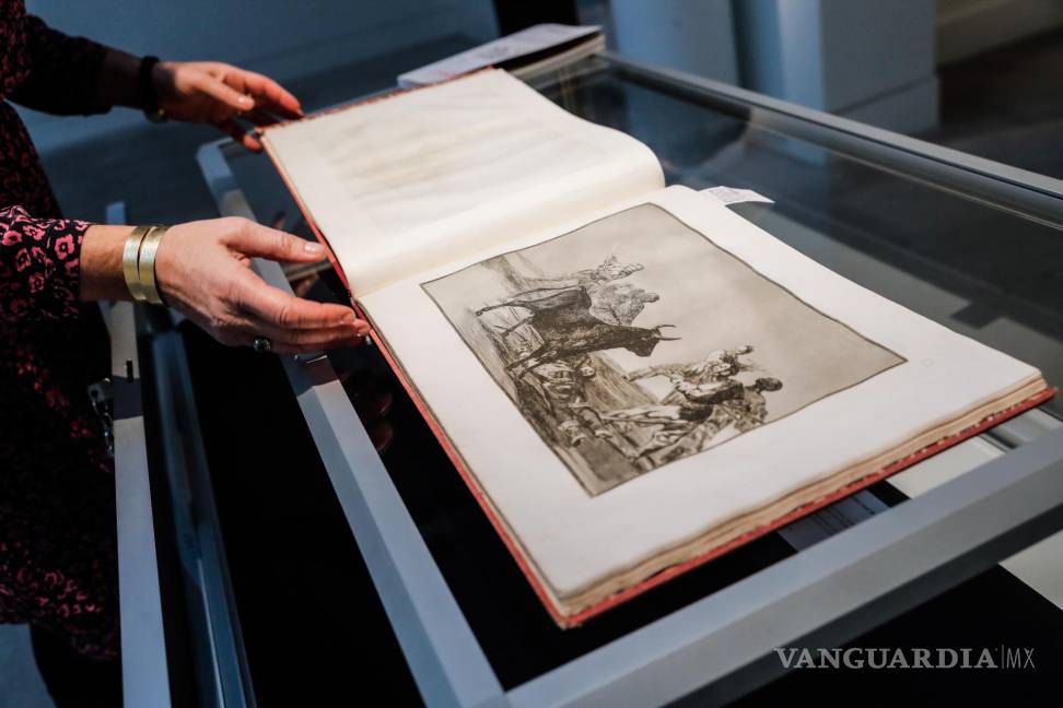 Varias ediciones antiguas del Quijote de Miguel de Cervantes se subastan en París