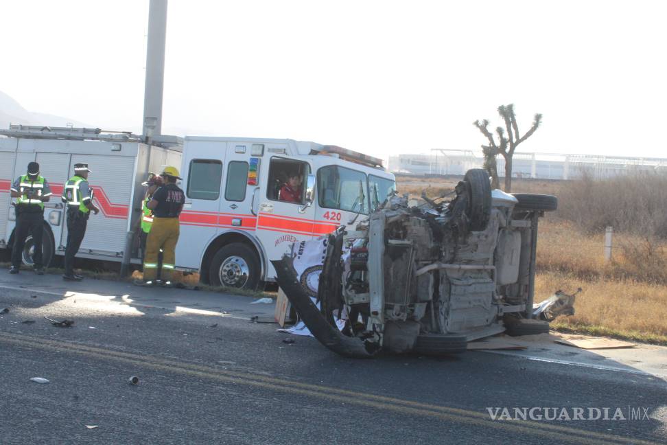 Chofer pierde la vida desmembrado tras volcadura, en Libramiento norponiente