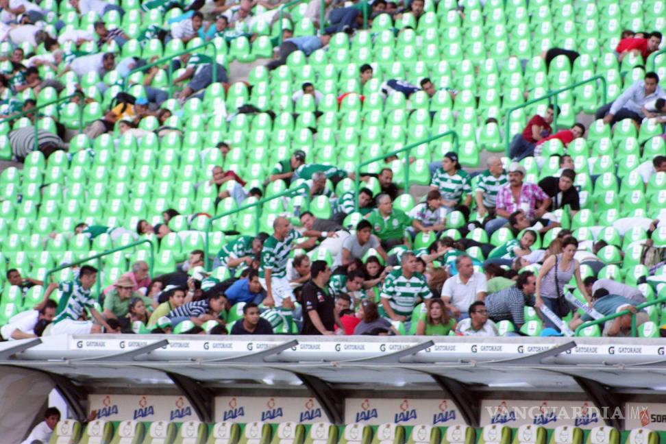 ‘¡Paco, detén el juego, se escuchan balazos!’