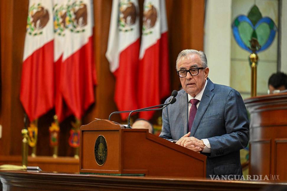 $!El gobernador del Estado, Rubén Rocha Moya. Ayer en Culiacán aparecieron 20 ejecutados.