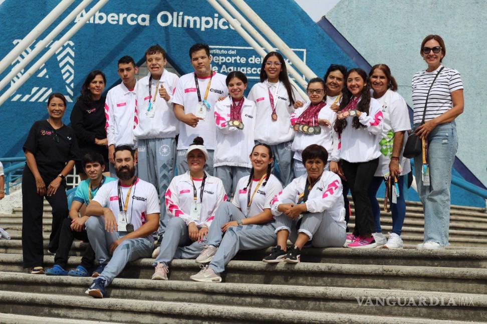 $!Coahuila cerró su participación en la paranatación de la Paralimpiada Nacional 2025 con dos oros, siete platas y cuatro bronces en Aguascalientes.