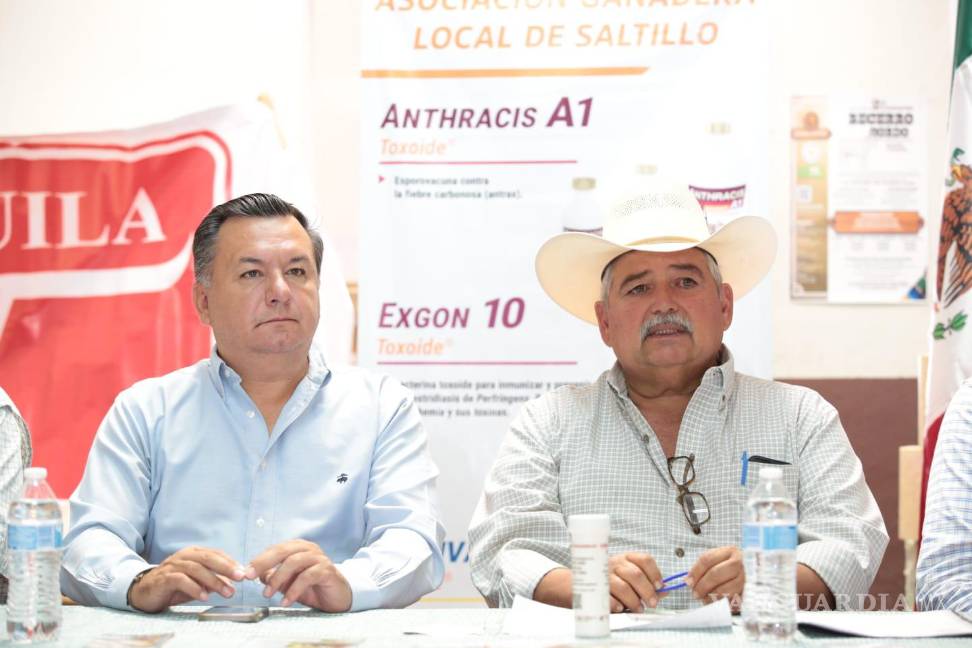 $!Se enfatizó en el arranque de la campaña la participación activa de productores, veterinarios y autoridades para reforzar la vigilancia y atender casos sospechosos.
