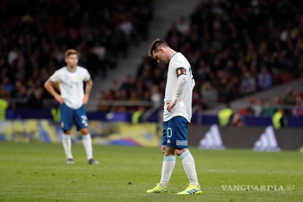 $!¿No que había regresado Messi? Argentina vuelve a dar una desastrosa exhibición ahora ante Venezuela
