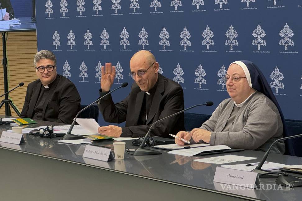 $!La Iglesia ya no declarará que una aparición o un fenómeno relacionado con la religión es “sobrenatural”, dijo el cardenal argentino Víctor Manuel Fernández.