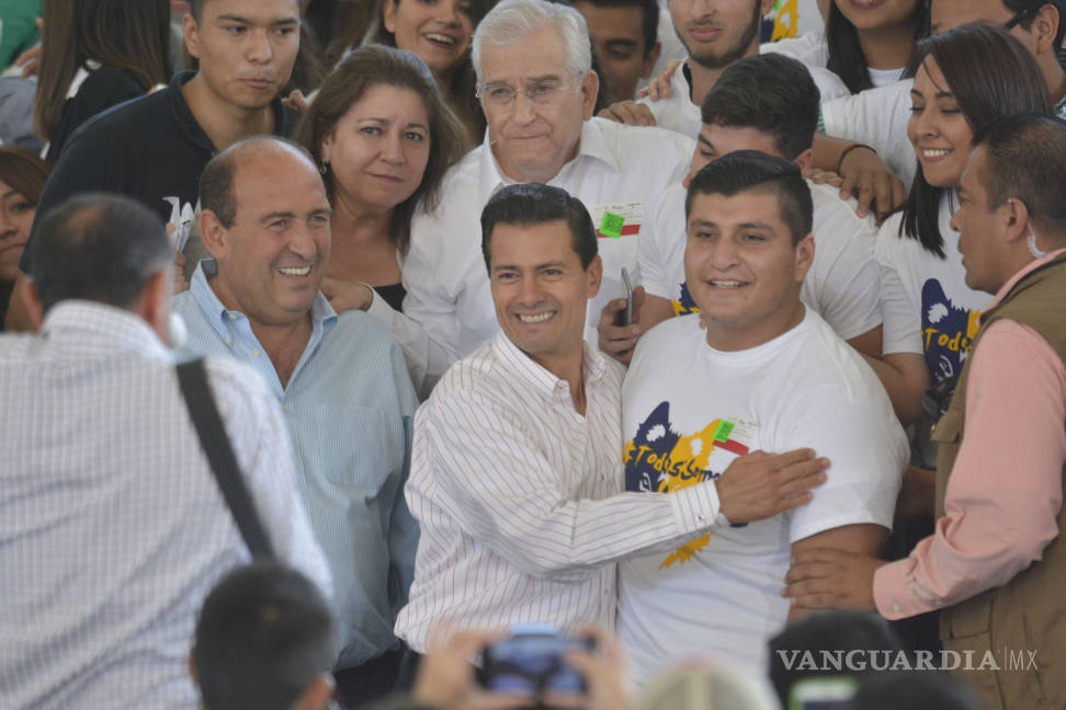 $!‘Gobierno está decidido a no claudicar en reformas’: Peña Nieto en Coahuila