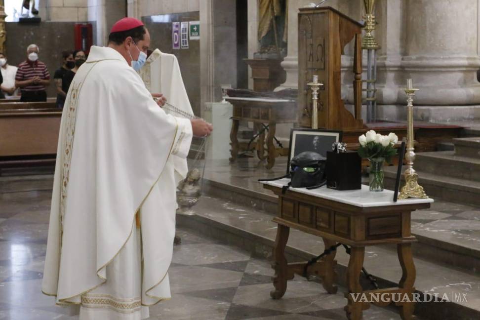 $!Le dan el último adiós al padre ‘Gofo’ con misa en la Catedral de Saltillo