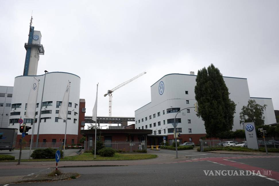 $!La fábrica de vehículos de Volkswagen (VW) en Osnabrück, Alemania.