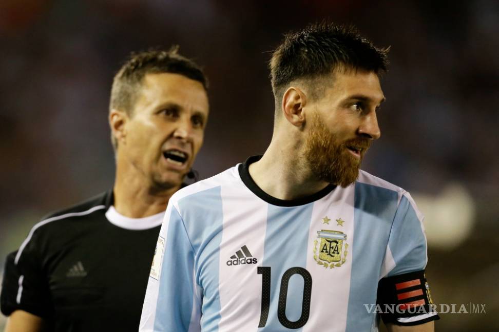 $!FIFA bajará a la mitad de la sanción a Messi si asiste a audiencia