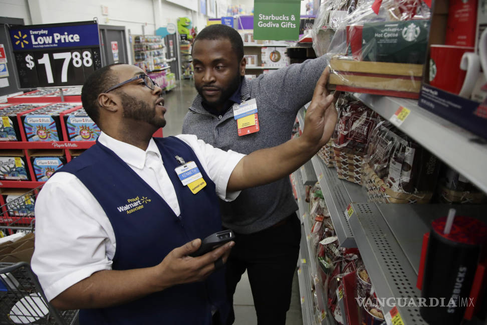 $!Aumenta Walmart los salarios y amplía las prestaciones de sus empleados