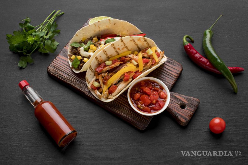 $!Cena especial: Fajitas de pollo al limón con pimientos.