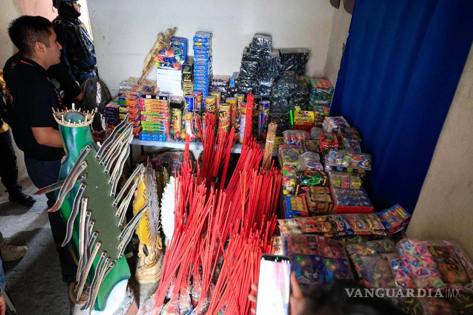 Más de una tonelada de pirotecnia es decomisada en Guadalupe, Nuevo León