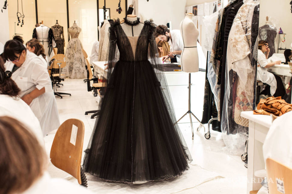 $!Valentino vestirá 'La Traviata' más bella en medio siglo