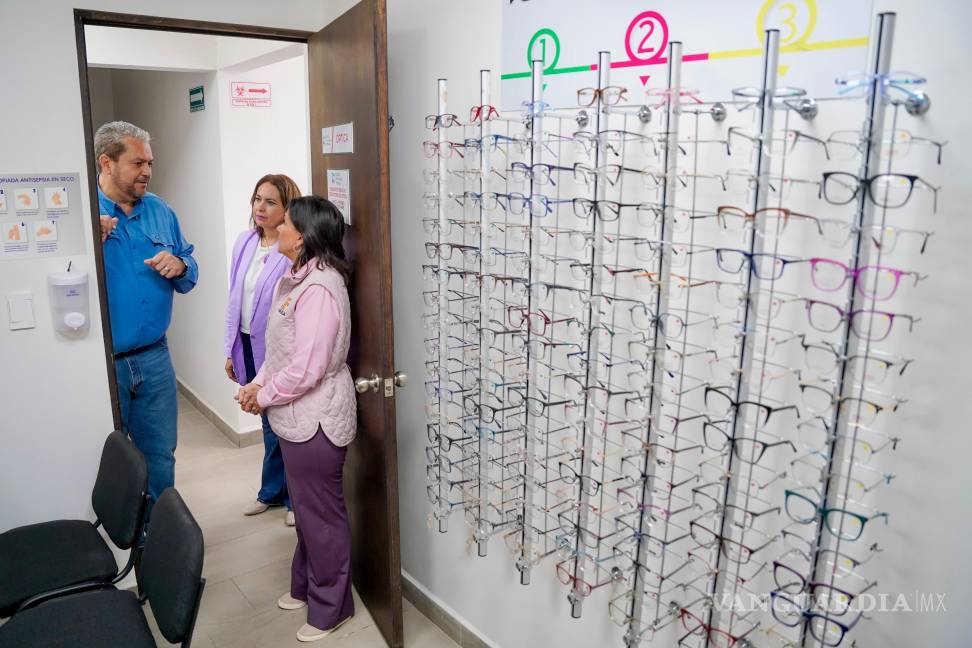 $!La clínica contará con áreas de atención dental, laboratorio de estudios gratuitos, toma de muestras ginecológicas y óptica con más de 200 tipos de lentes.