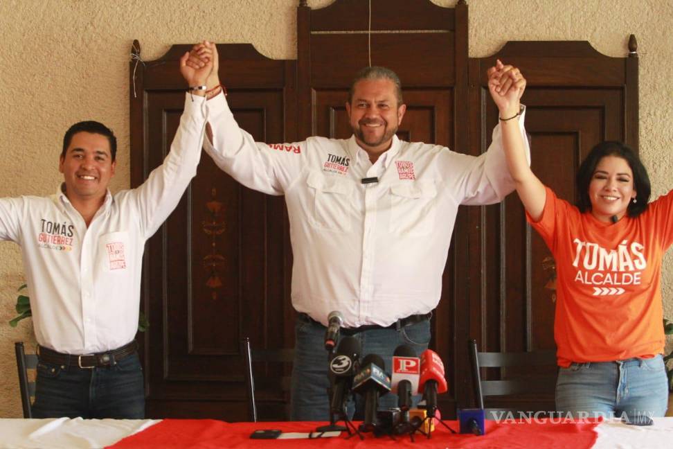 Renuncia candidata de MC a la Alcaldía de Ramos Arizpe; se suma a la campaña del priista Tomás Gutiérrez