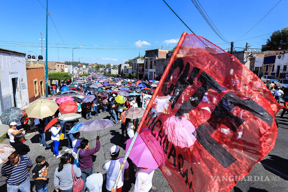 $!Advierte CNS uso de la fuerza en Oaxaca ante bloqueos