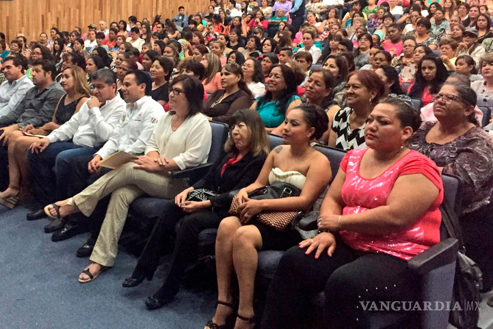 $!En Torreón 475 mujeres se convierten en 'multiplicadoras de esperanza'