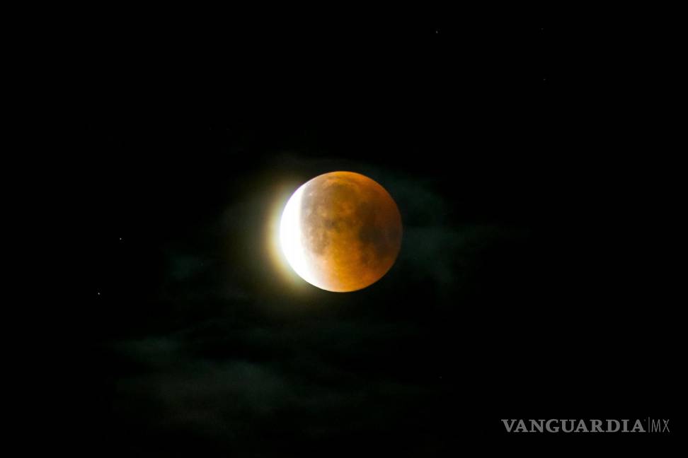 $!De acuerdo con National Geographic, el eclipse lunar parcial del 17 de septiembre de 2024 será especialmente notable.