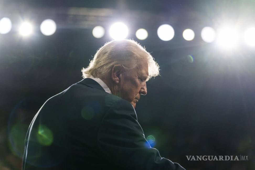 $!El candidato republicano a la presidencia, el expresidente Donald Trump, durante un evento de campaña en Charlotte, Carolina del Norte.