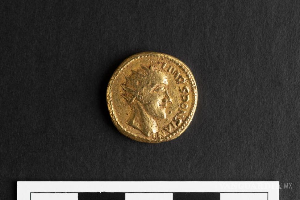 $!Una de las monedas de oro encontradas en Transilvania, Rumanía que atestiguan la existencia del emperador romano, Esponsiano.