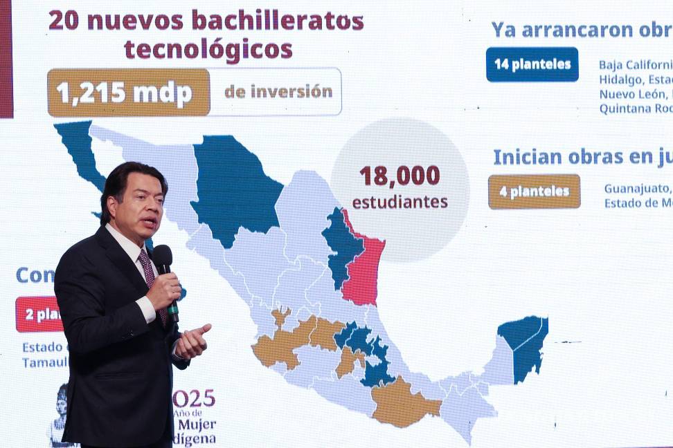 $!“Es muy importante que los jóvenes lleguen a la escuela y se sientan cómodos, que sean felices en su escuela, que quieran estar ahí.”, dijo Mario Delgado Carrillo.