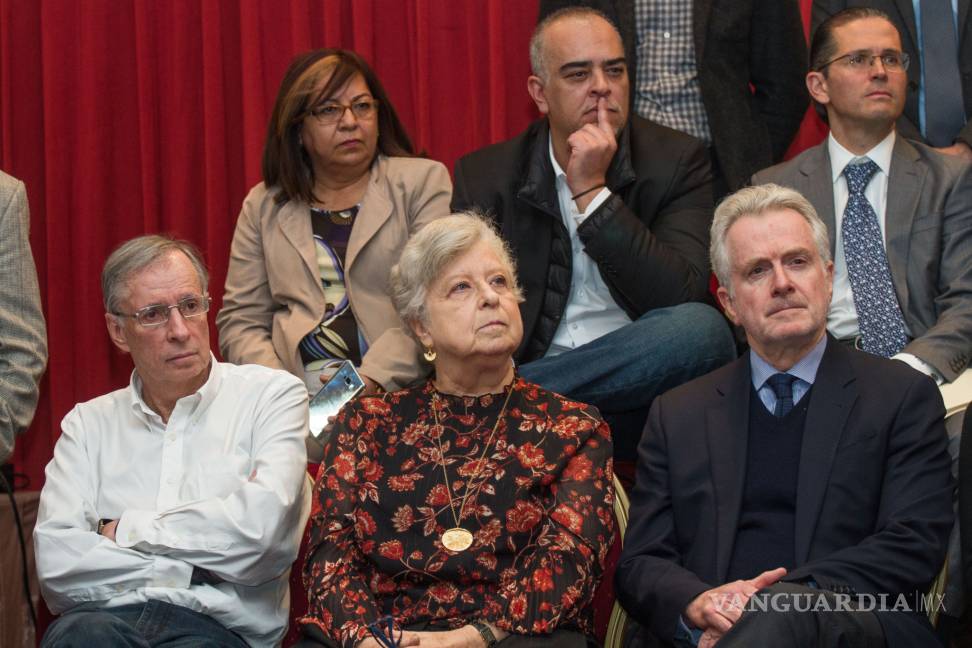 $!Santiago Nieto, Creel y Denisse Dresser, entre las figuras que respaldan a Javier Corral