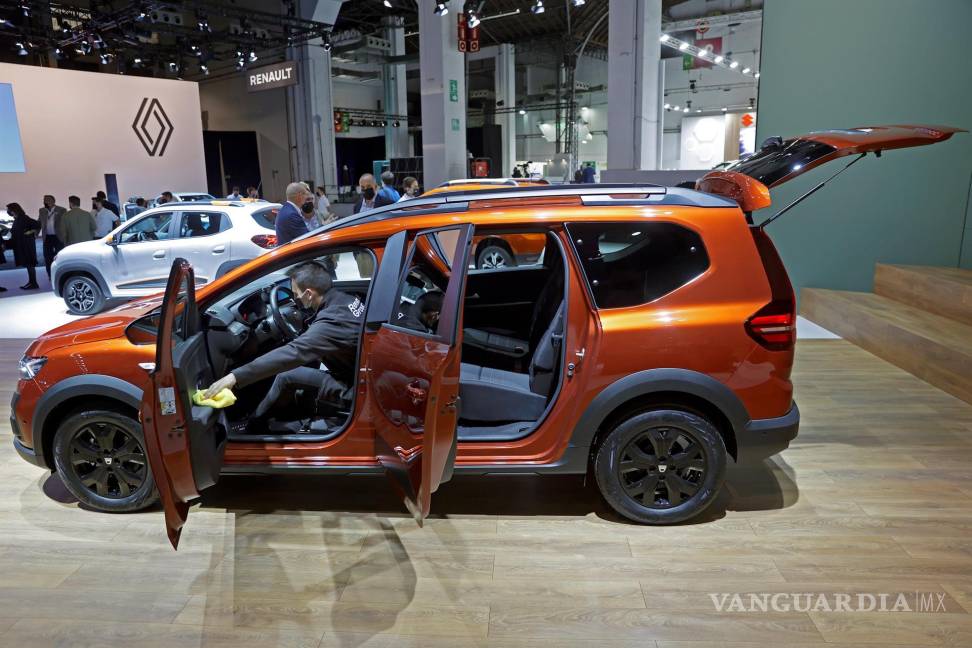 $!Aspecto del Dacia Jogger, una de las novedades que se pueden ver en Automobile, el Salón Internacional del Automóvil de Barcelona. EFE/Toni Albir