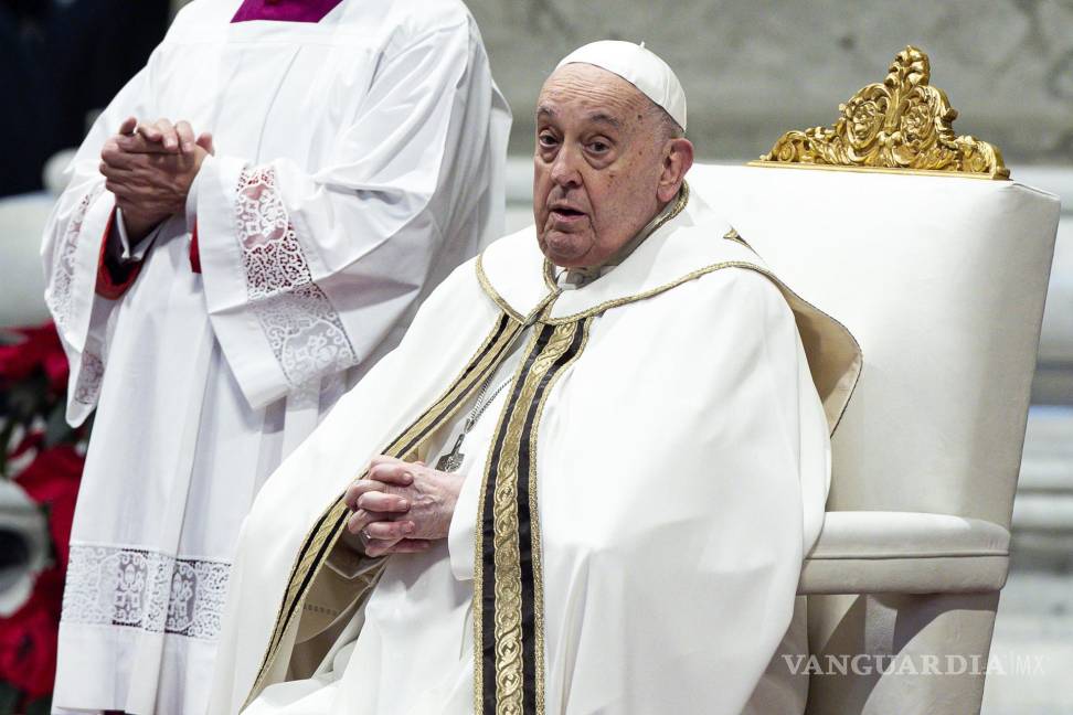 $!El Papa Francisco preside la Santa Misa en la Solemnidad de la Epifanía del Señor, en la Basílica de San Pedro, en la Ciudad del Vaticano, el 6 de enero de 2025.