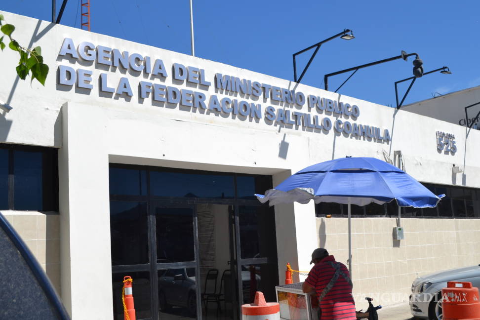 $!AIC localiza más de 30 animales que eran transportados entre mercancía pirata en la carretera Saltillo-Zacatecas