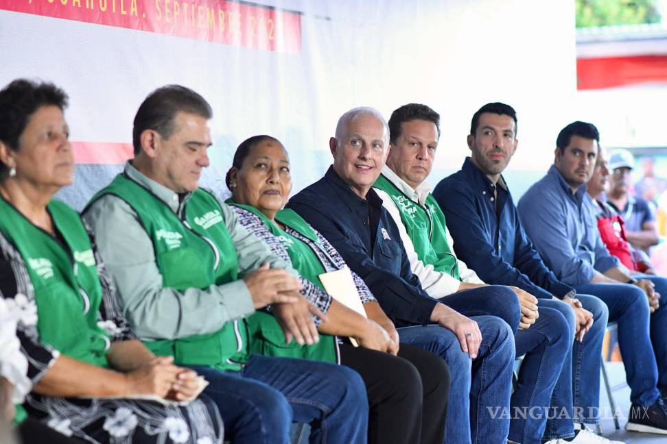 Torreón: modernización del alumbrado y nuevas obras impulsan el progreso en el ejido La Palma