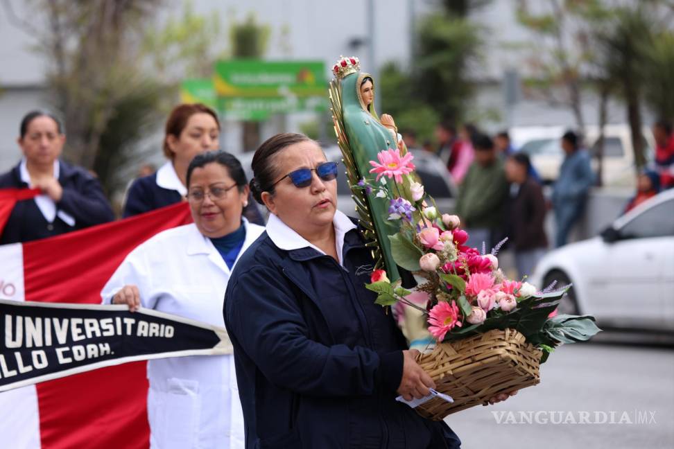 $!Las Fiestas Guadalupanas fortalecen la tradición y el espíritu de comunidad, uniendo a los saltillenses en torno a su fe y devoción por la Virgen de Guadalupe.