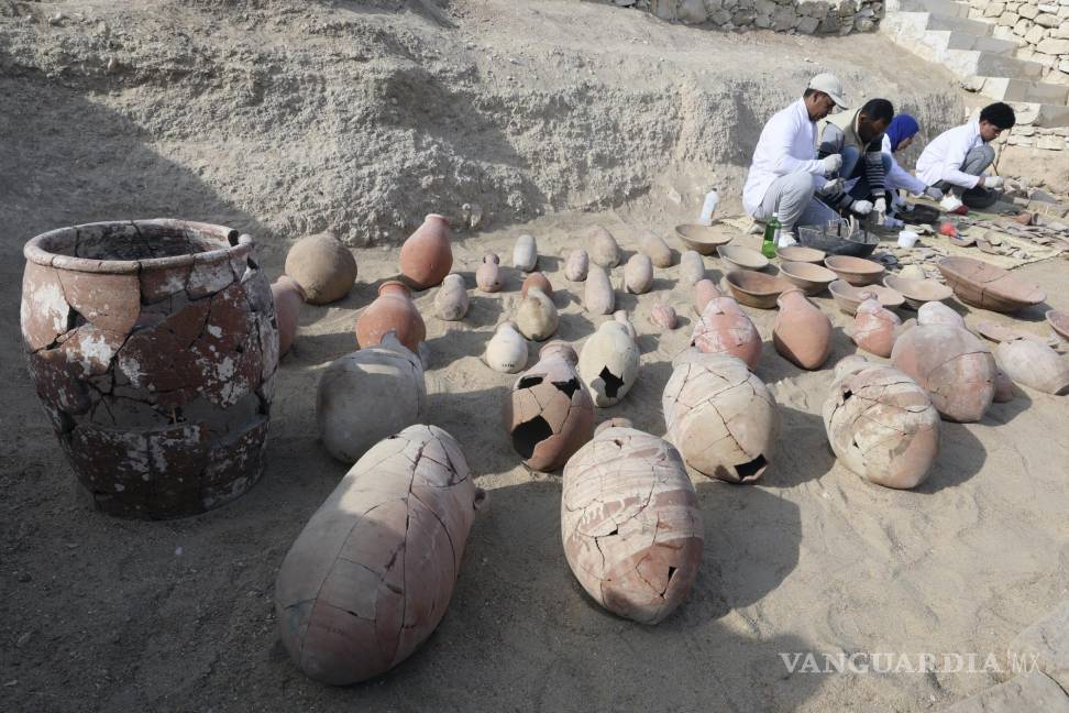 $!Encuentran ‘raras’ inscripciones en templo de Egipto y fosas funerarias nunca antes vistas