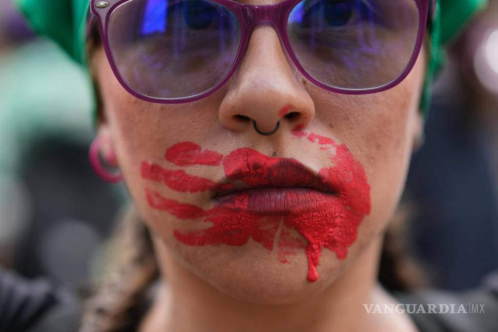 Mujeres alzan su voz en todo el para defender sus derechos y contra la violencia y la impunidad (fotos)
