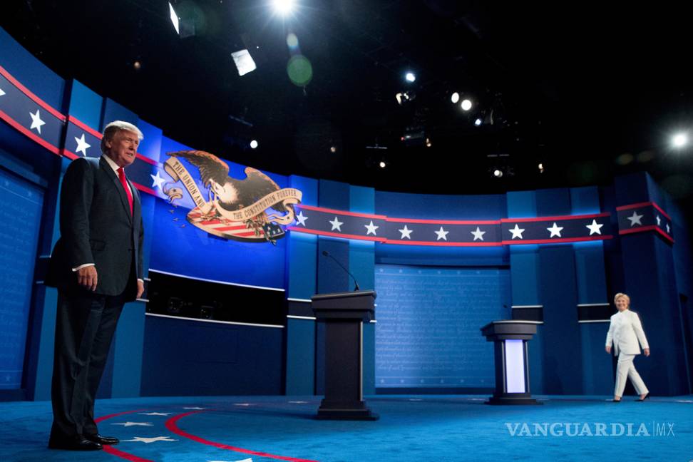 $!Clinton se impone; Trump queda ‘out’