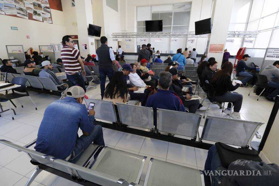 Alargan vigencia de estímulos para quienes no han pagado sus derechos vehiculares en Coahuila