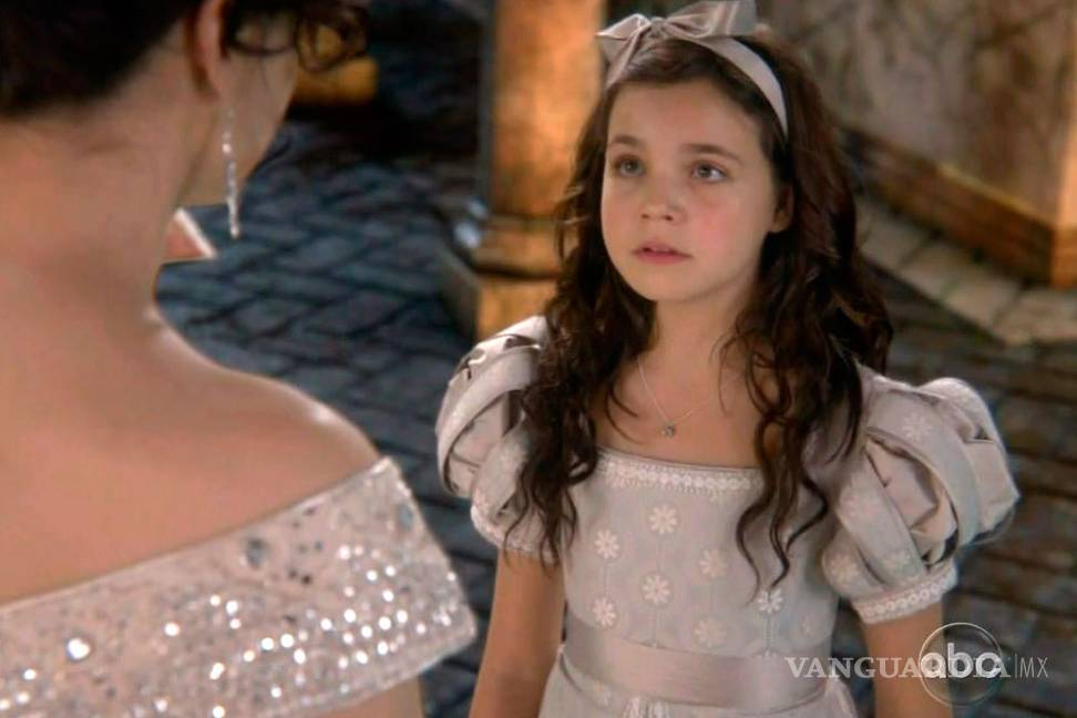 $!No creerás como luce hoy la pequeña Blanca Nieves de Once upon a Time