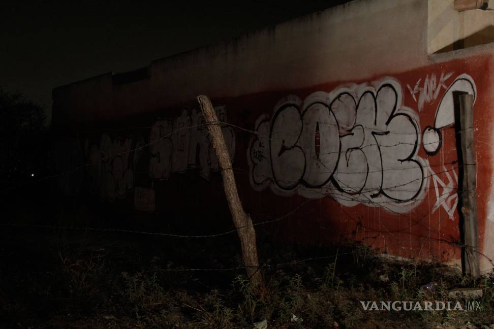 $!Sin vigilancia ni alumbrado populosa colonia de Saltillo