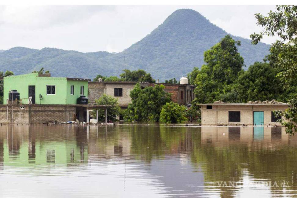 $!Sinaloa también sufre impresionantes inundaciones debido a ‘Willa’