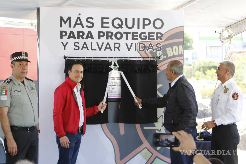 $!Inauguran en Saltillo la Estación Poniente de Bomberos