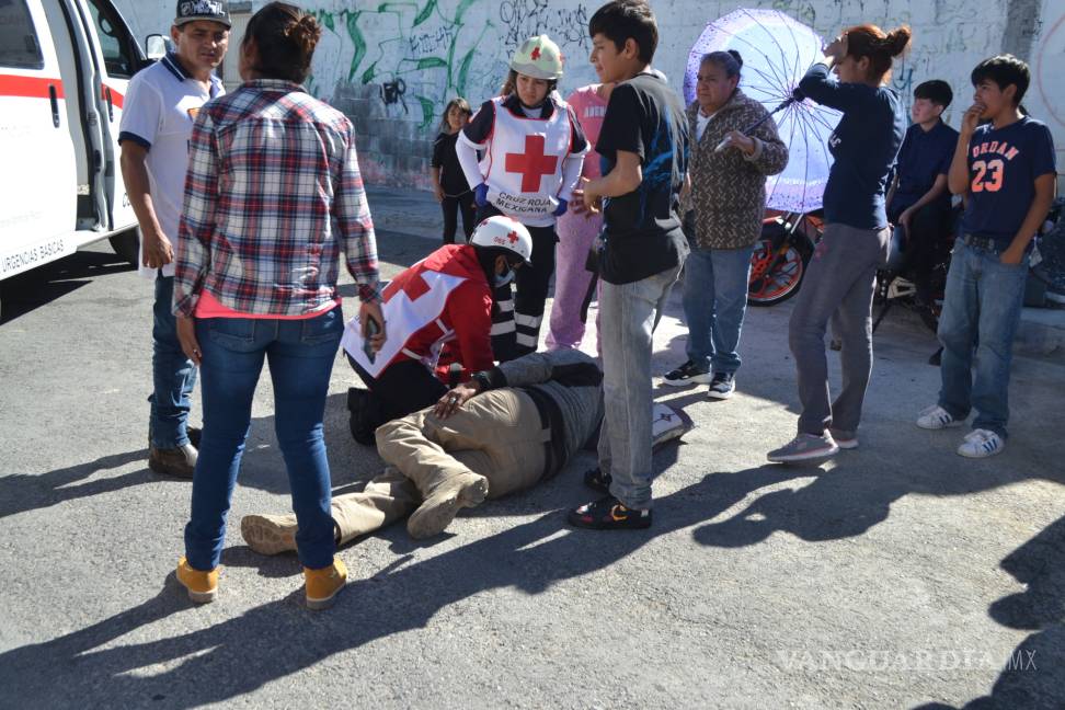 Discute por custodia de su hija y arrolla a suegro en Saltillo
