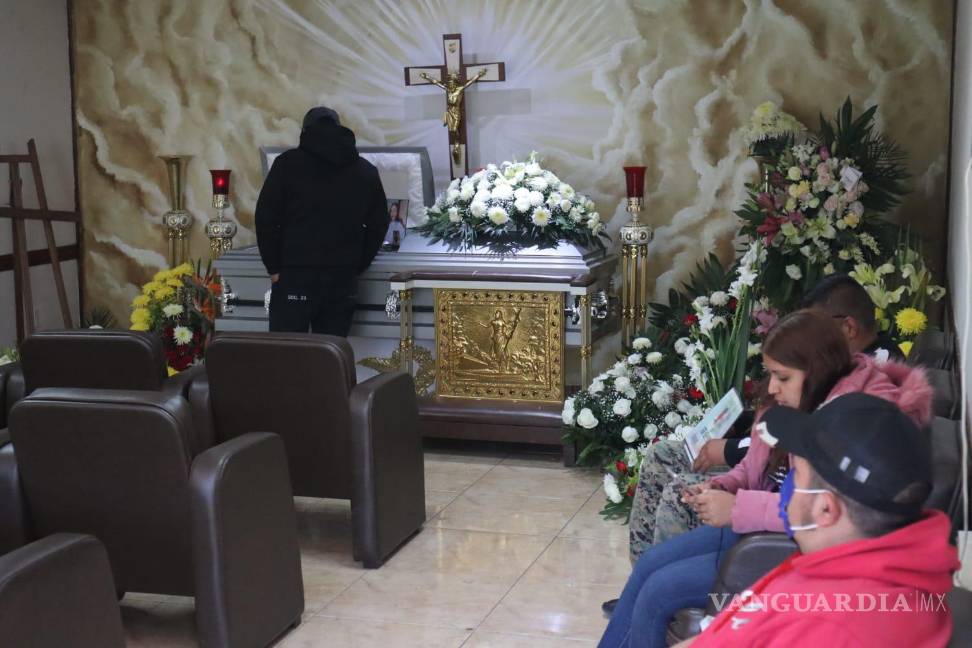 Saltillo: familia de Andrea va contra conductor del vehículo en que murió