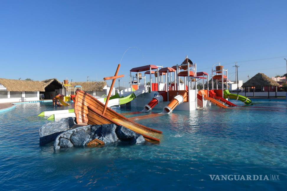 $!El parque “Aqua Ramos” incluye 13 palapas, ideales para que las familias disfruten de un día de descanso y convivencia al aire libre.