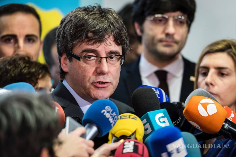 Puigdemont da por fracasado su plan soberanista