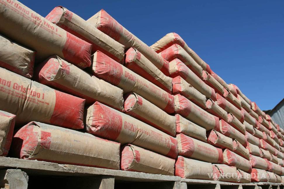 $!El porcentaje de aumento al cemento sorprendió a distribuidores y constructores.