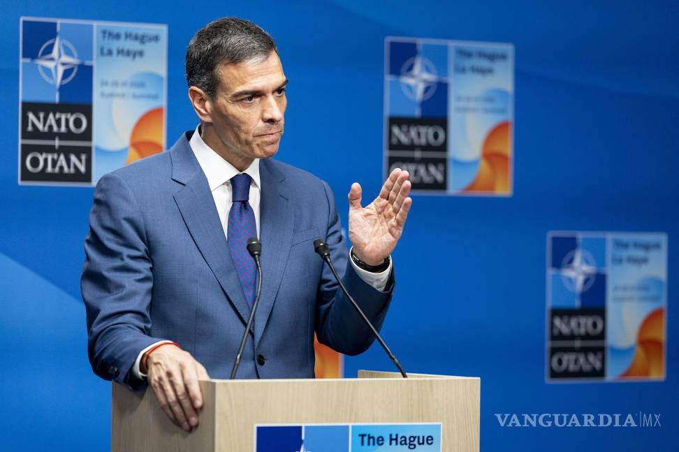 $!Pedro Sánchez, presidente del Gobierno español, confirmó que su país no va a gastar más del 2.1 % de su PIB.