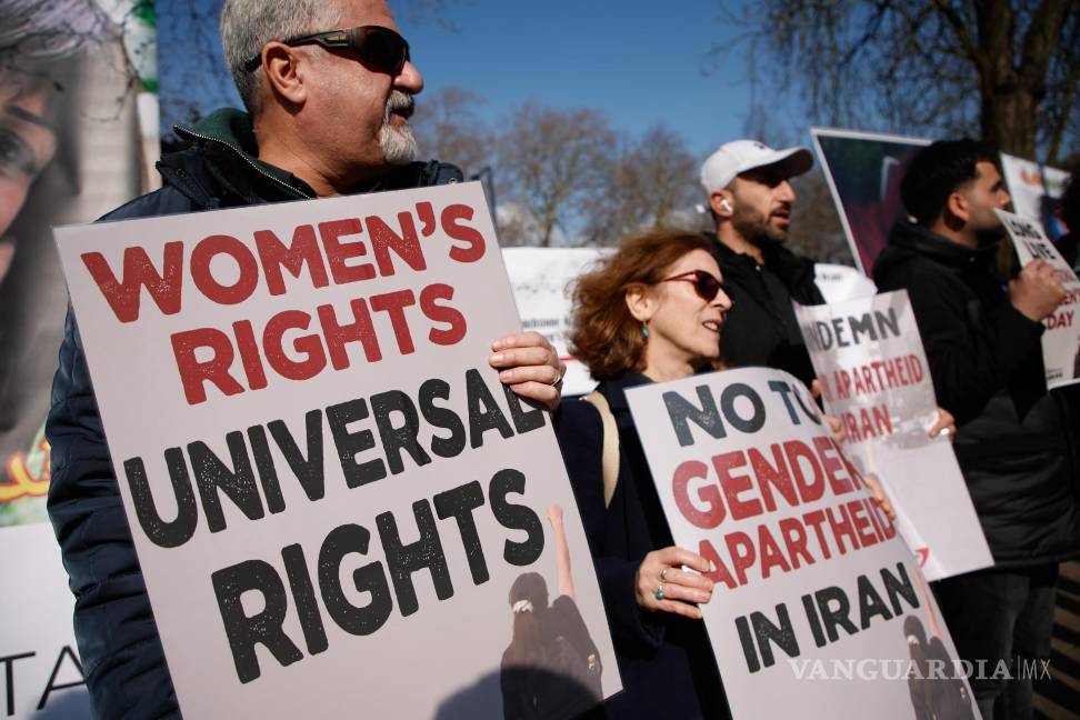 Mujeres alzan su voz en todo el para defender sus derechos y contra la violencia y la impunidad (fotos)